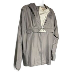Under Armour  womans  water resistant pullover!